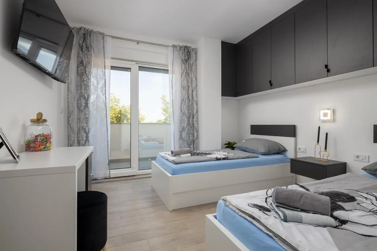 Villa Bura 0*, Stankovci (Zadar) Croatia